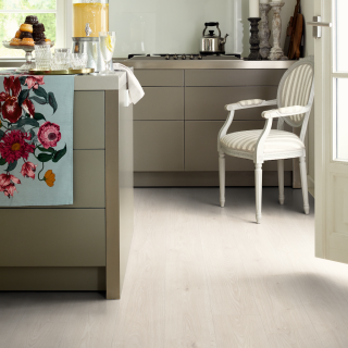 EGGER-More from wood-EDF194D 卡姆登白橡木-1